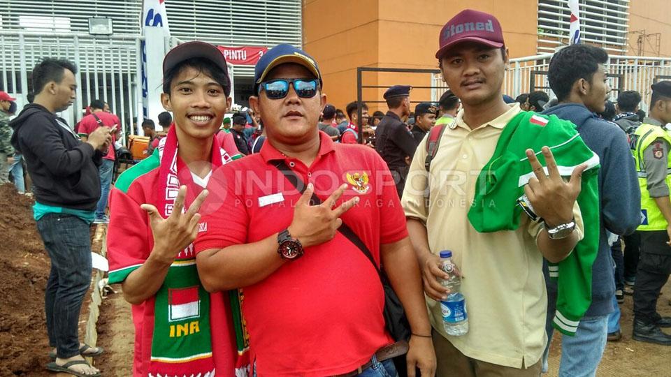Perwakilan NJ Mania Suporter Timnas Indonesia - INDOSPORT